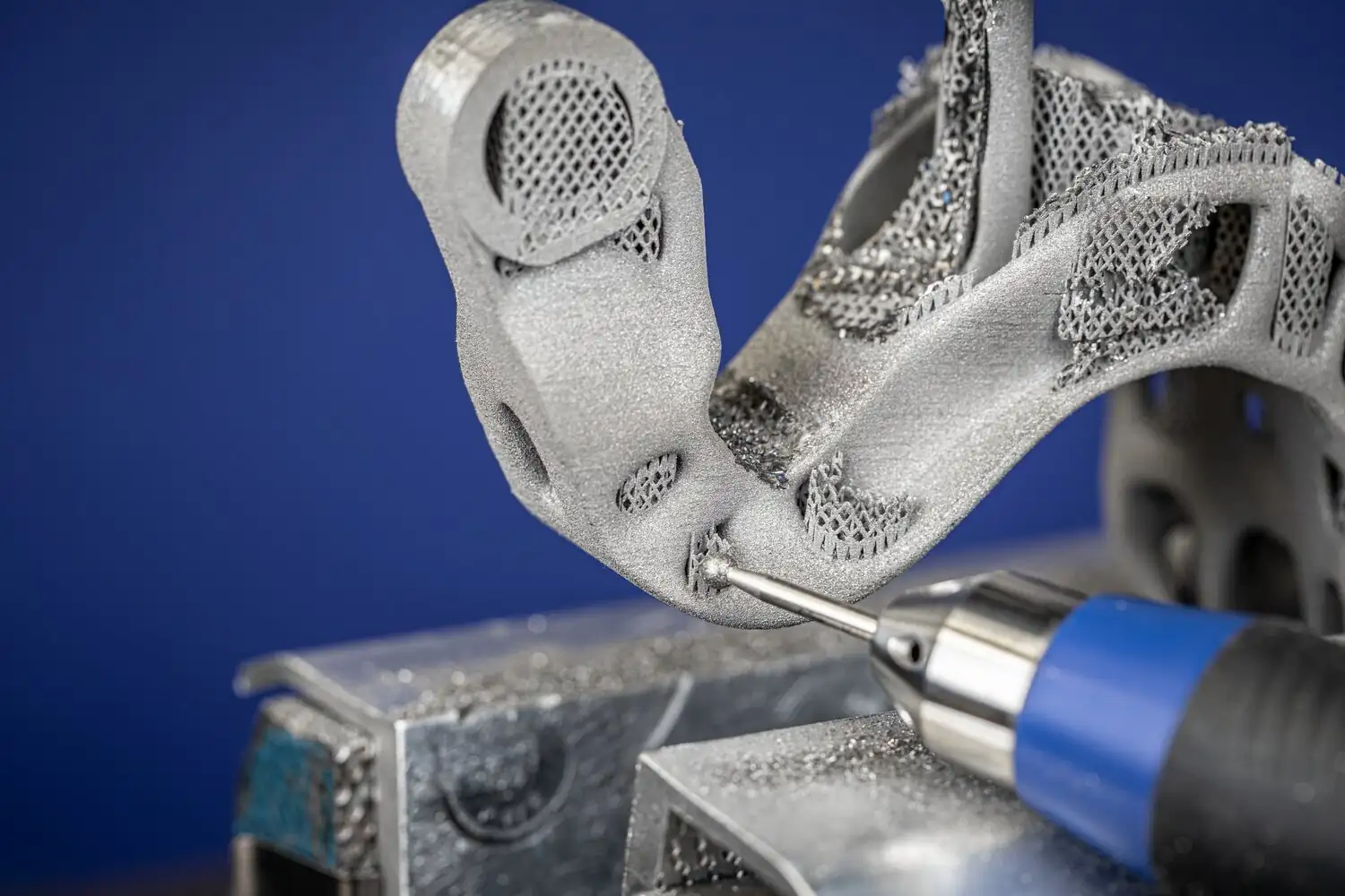 Corp abraziv diamantat / CBN cu tijă DKU-A 4,0/3 D 126 3