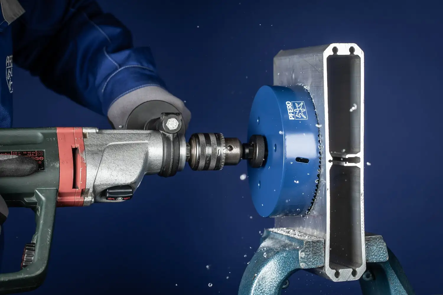 Ferăstrău tubular (hole saw) / Burghiu cu gaură LS 121