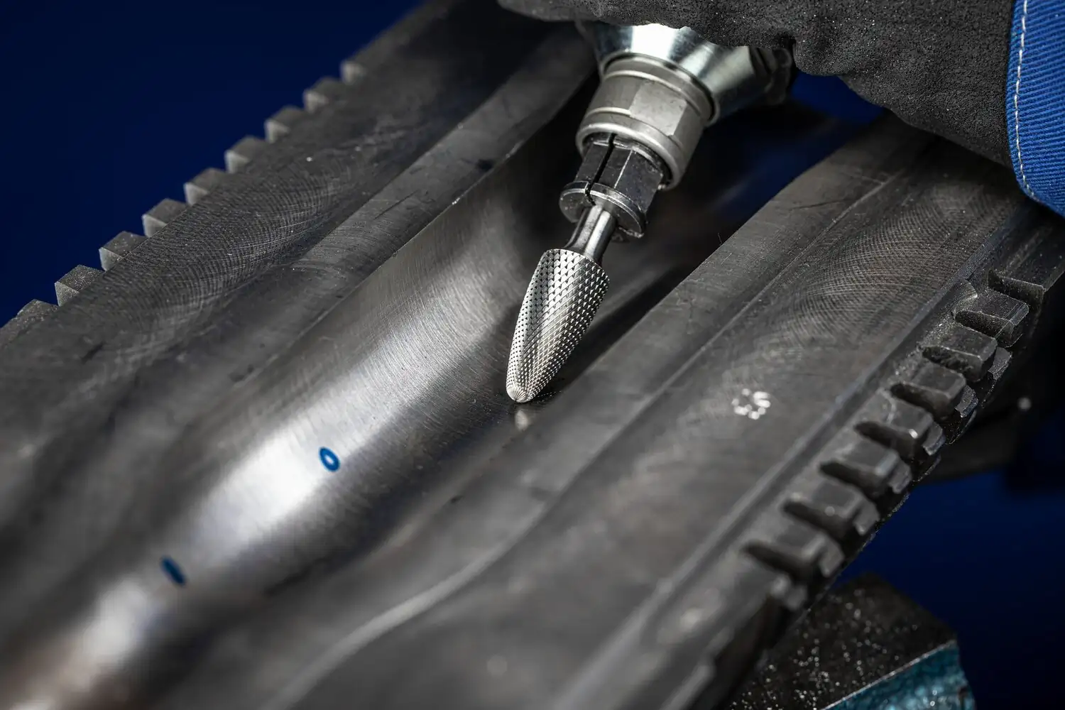 Freză biax din carbură metalică, formă de ogivă sferică (RBF) RBF 1225/6 MICRO