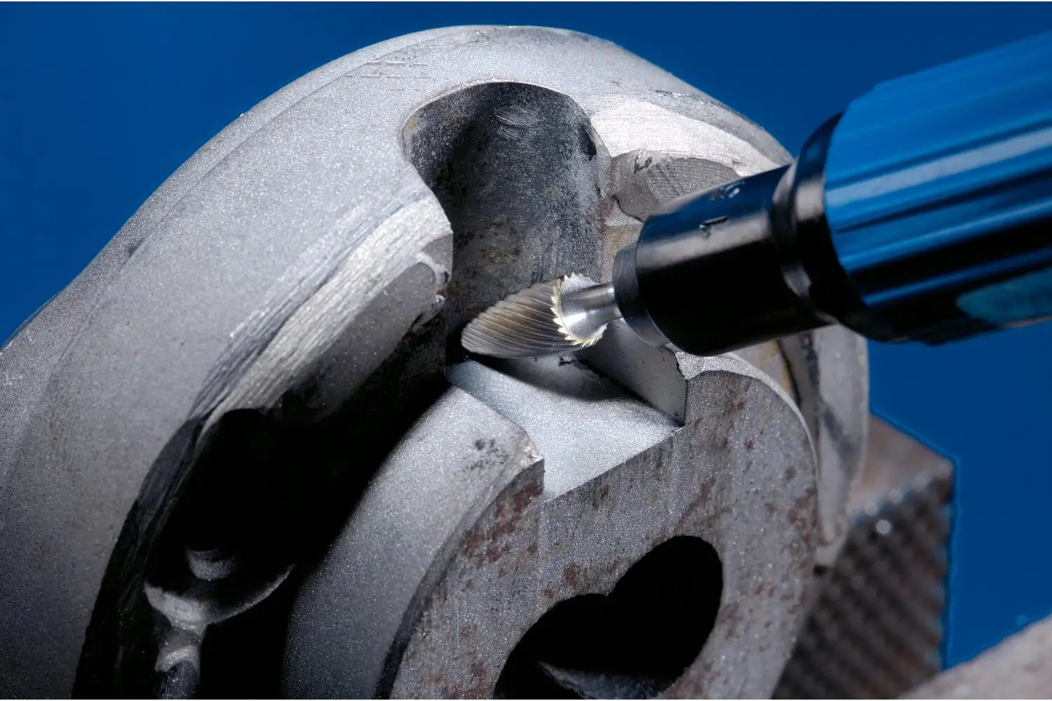 Freză biax din carbură metalică, formă de ogivă sferică (RBF) RBF 1225/6 TOUGH-S 3