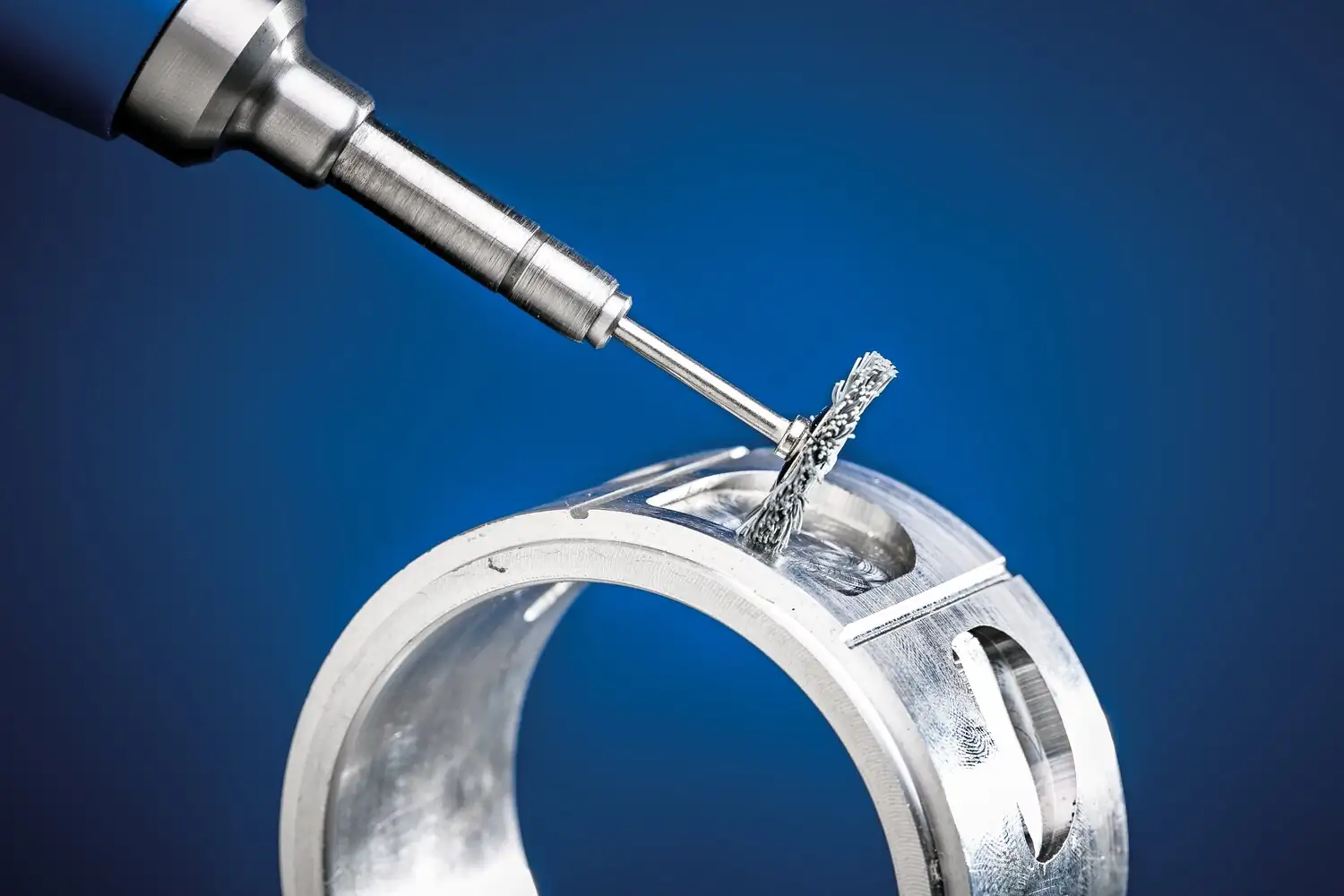 Perie circulară RBU 2202/3 SiC 320 0,55 2