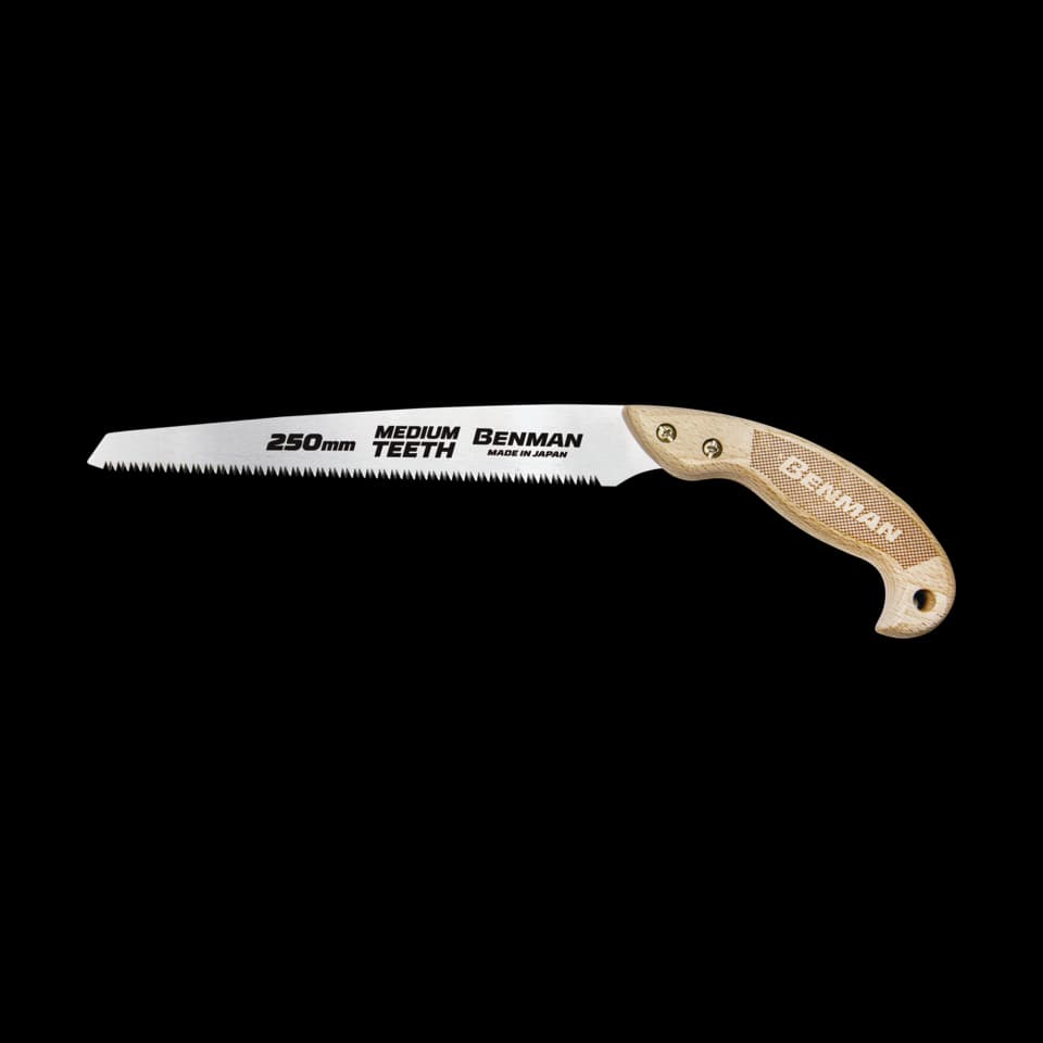 FIERĂSTRĂU DE TAIAT CRENGI, CU DINŢI 3D MEDIE, 25cm, CU MÂNER DIN LEMN, BENMAN