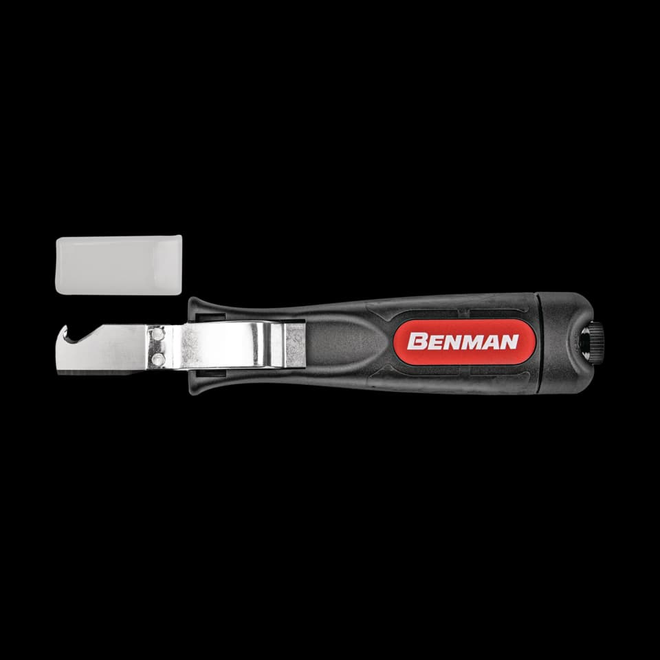 CUȚIT DEZIZOLAT CABLURI CU LAMA DREAPTA Ø4-28mm, BENMAN