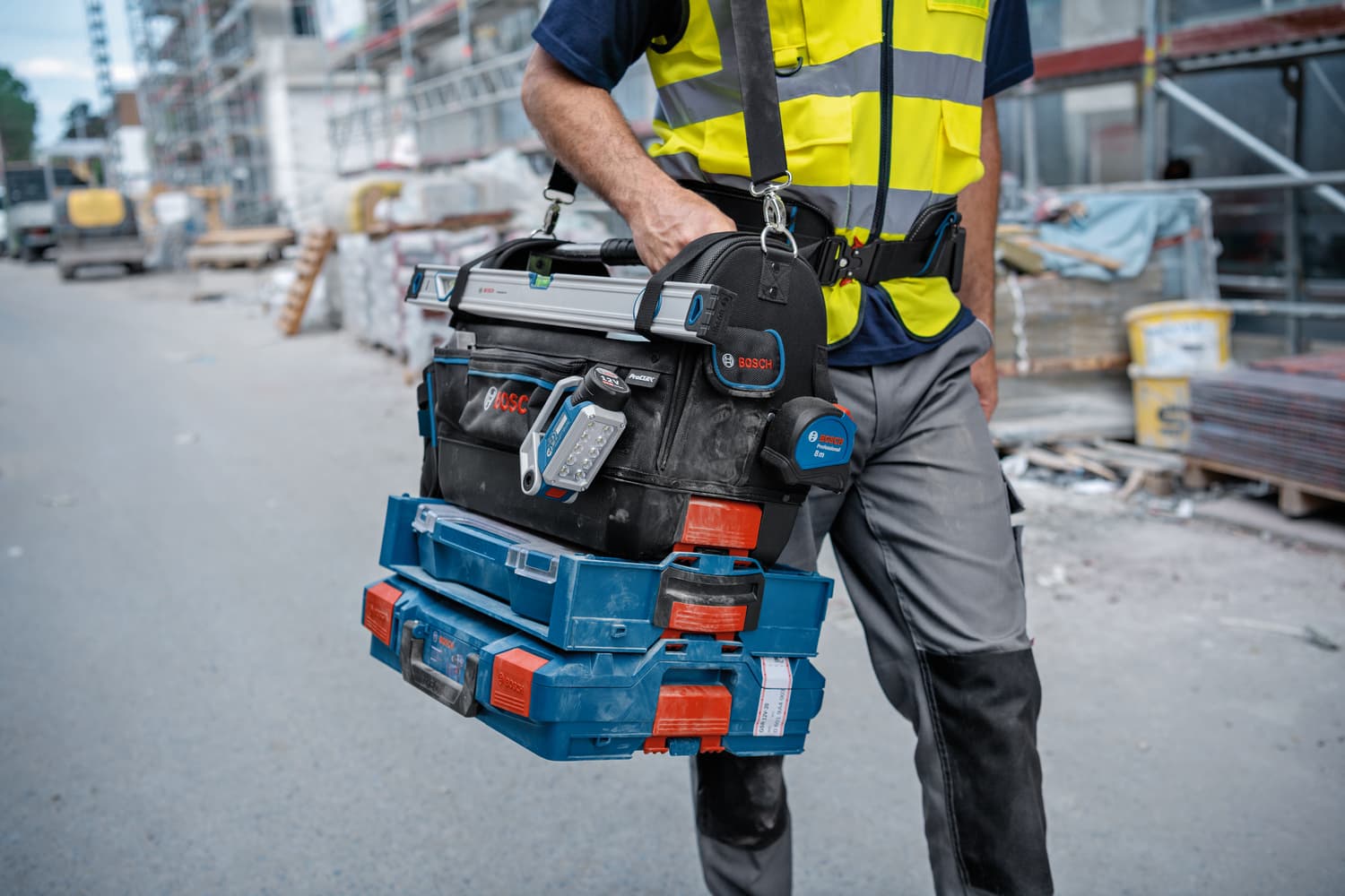 Gwt 20 şi set de scule manuale, 17 buc.